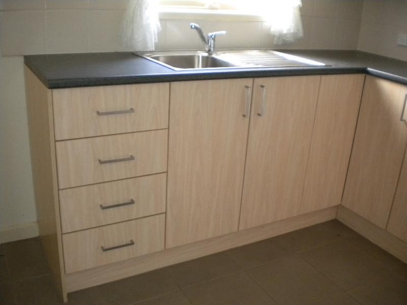 5 Paul  Ct, Christie Downs SA 5164