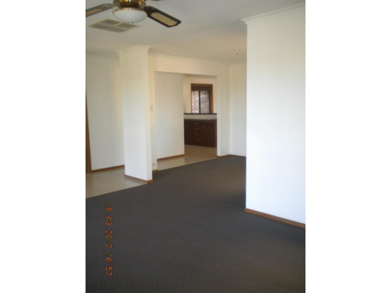 13 Hele Cres, Trott Park SA 5158