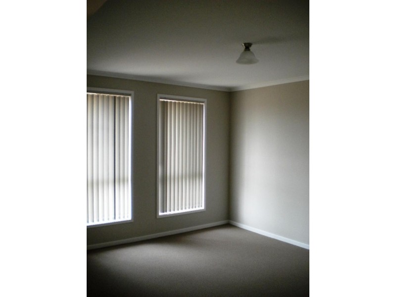 17 Flagpole Rd, Seaford Meadows SA 5169