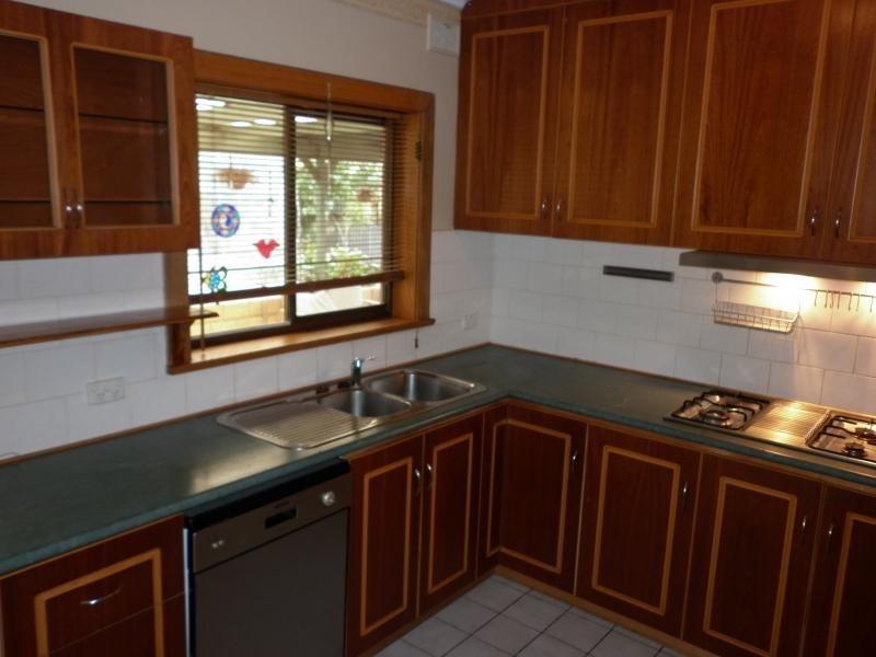 38 Castle St, Reynella SA 5161