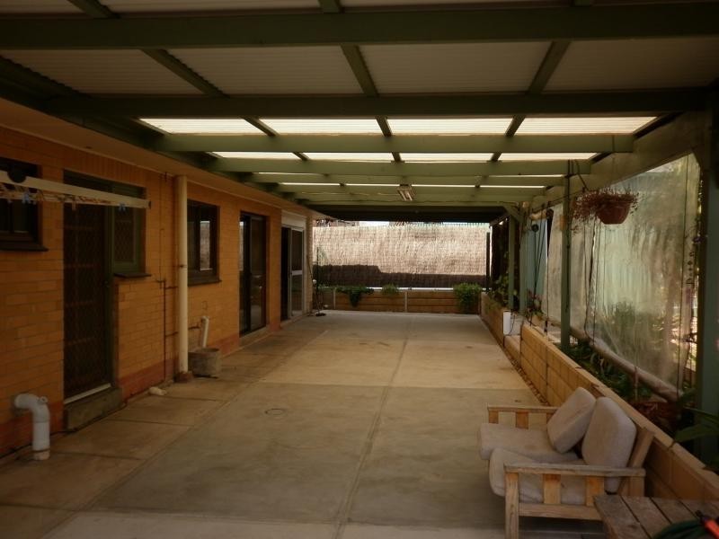 38 Castle St, Reynella SA 5161