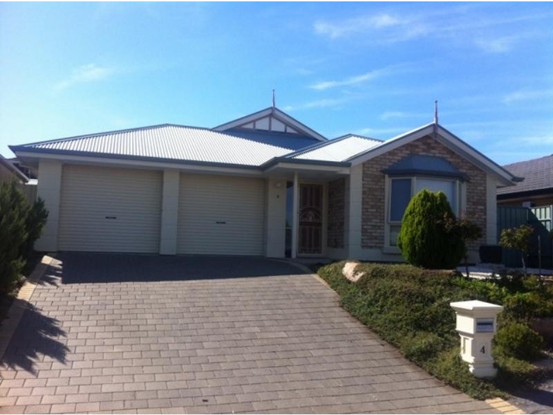 4 Phillip  Ct, Hallett Cove SA 5158