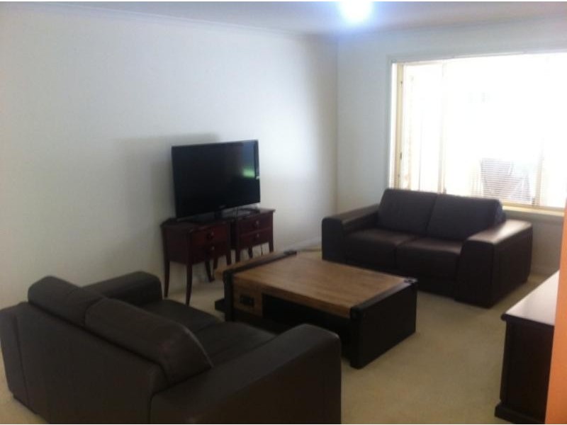 4 Phillip  Ct, Hallett Cove SA 5158