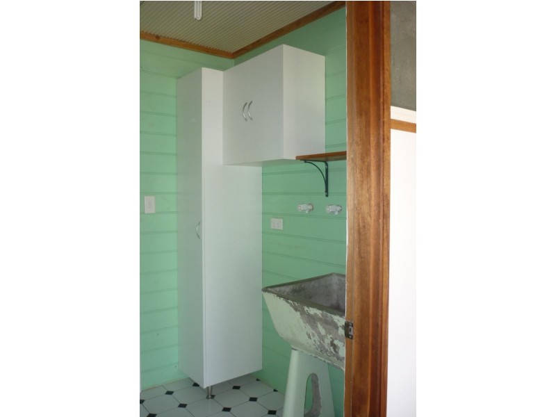 102 Main Rd, Mclaren Flat SA 5171