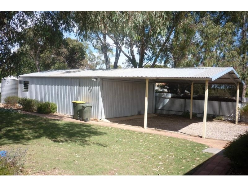 102 Main Rd, Mclaren Flat SA 5171