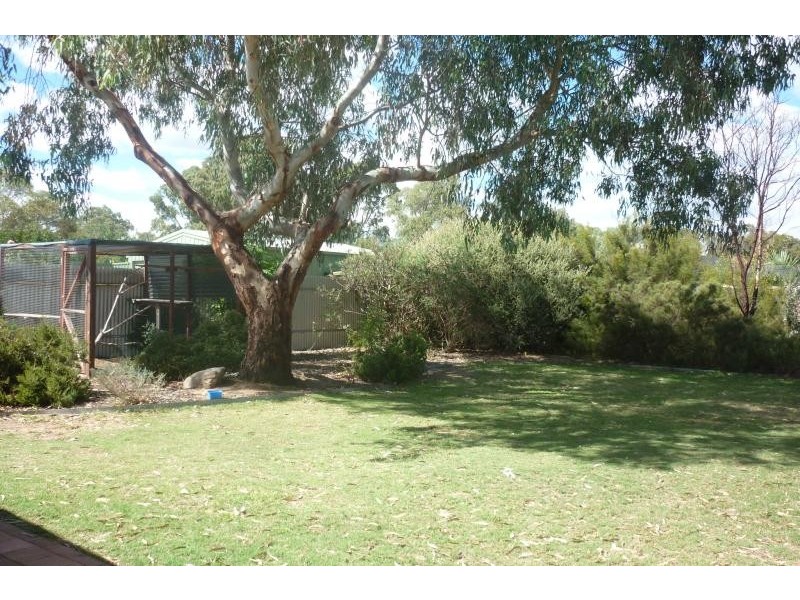 102 Main Rd, Mclaren Flat SA 5171