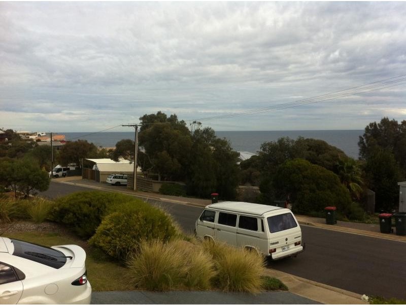 8 Murnada St, Hallett Cove SA 5158