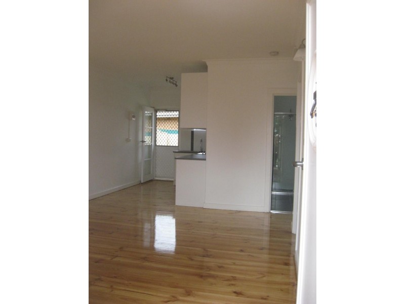 4 Seawynd Ct, Seacliff Park SA 5049