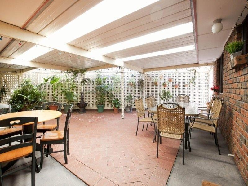 1 Lepena  Cres, Hallett Cove SA 5158