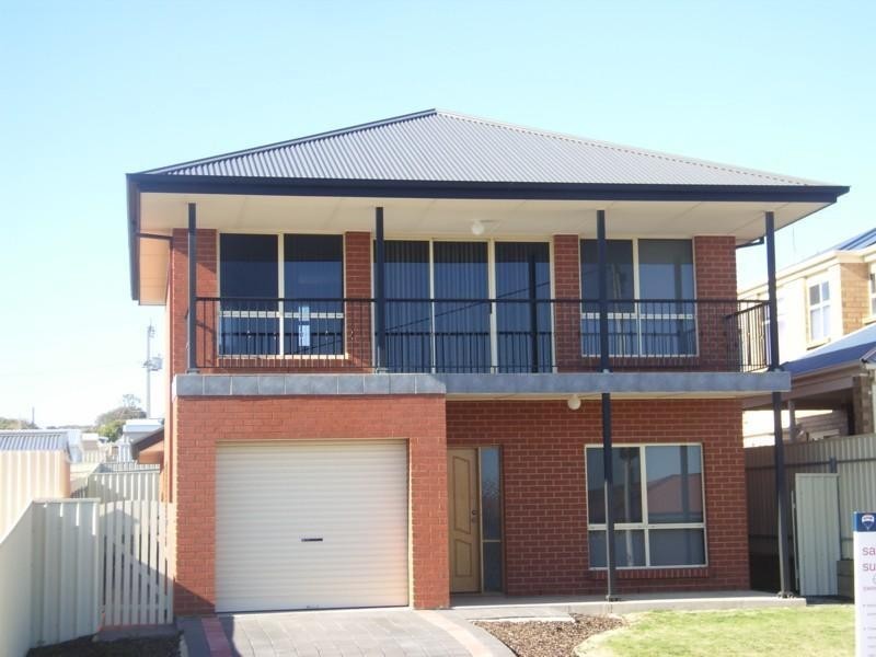 17 David St, Christies Beach SA 5165