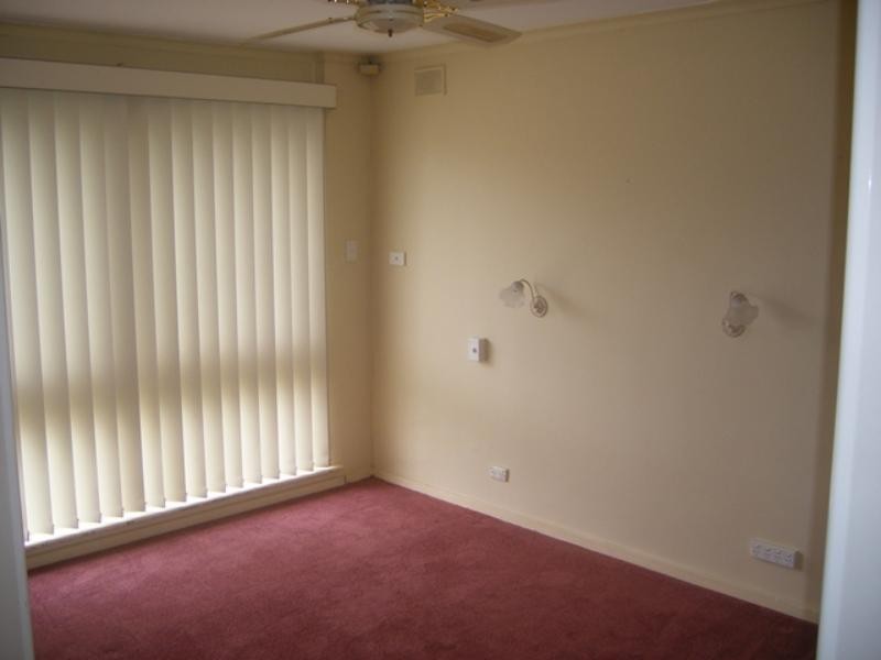 4 Pine Ave, Seacliff SA 5049