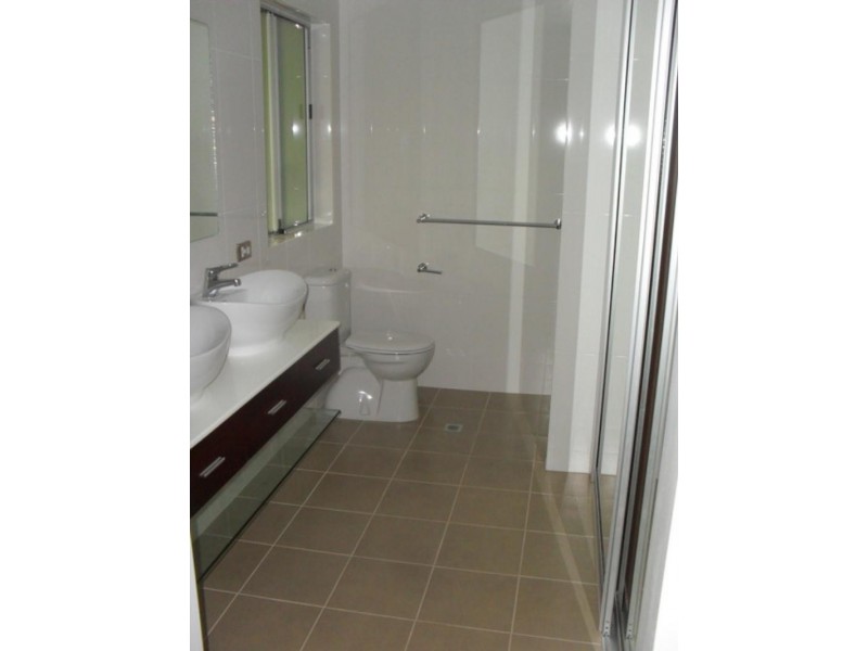 6A Swan Ave, Happy Valley SA 5159