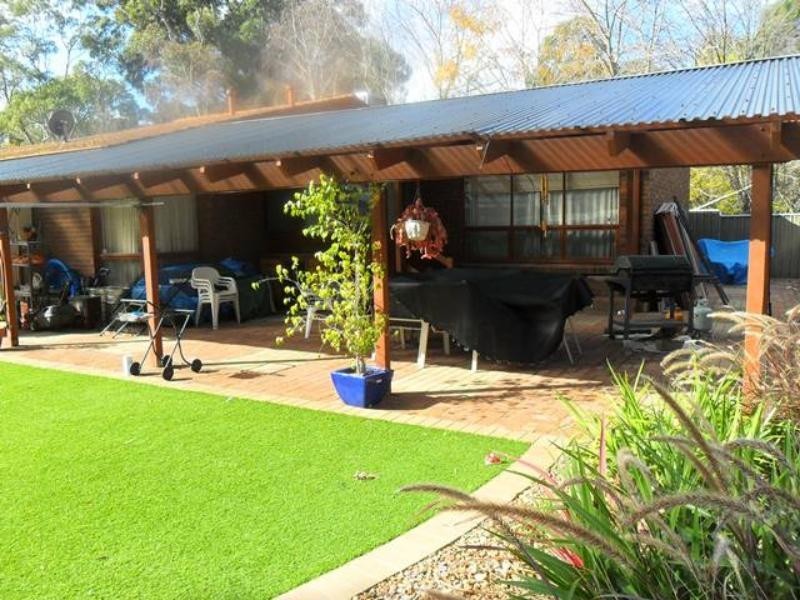 6A Swan Ave, Happy Valley SA 5159