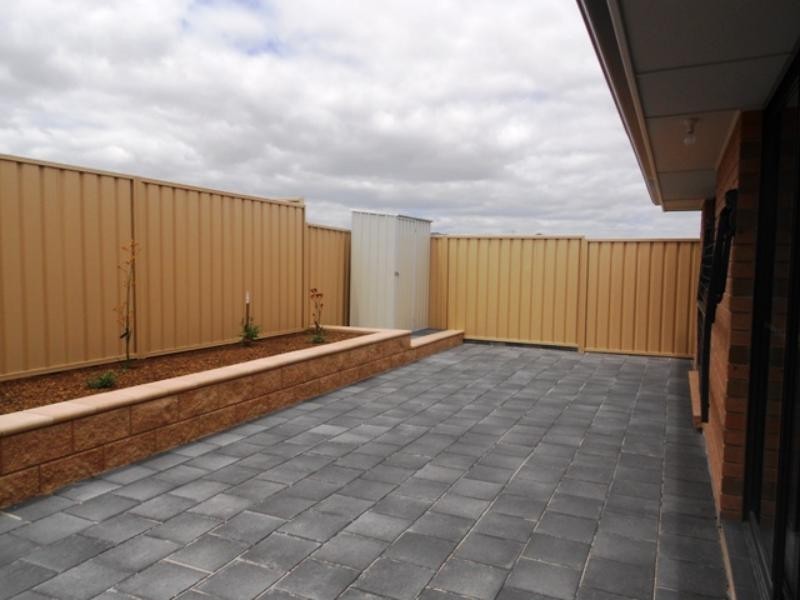 35 Bushtail Ave, Aldinga Beach SA 5173