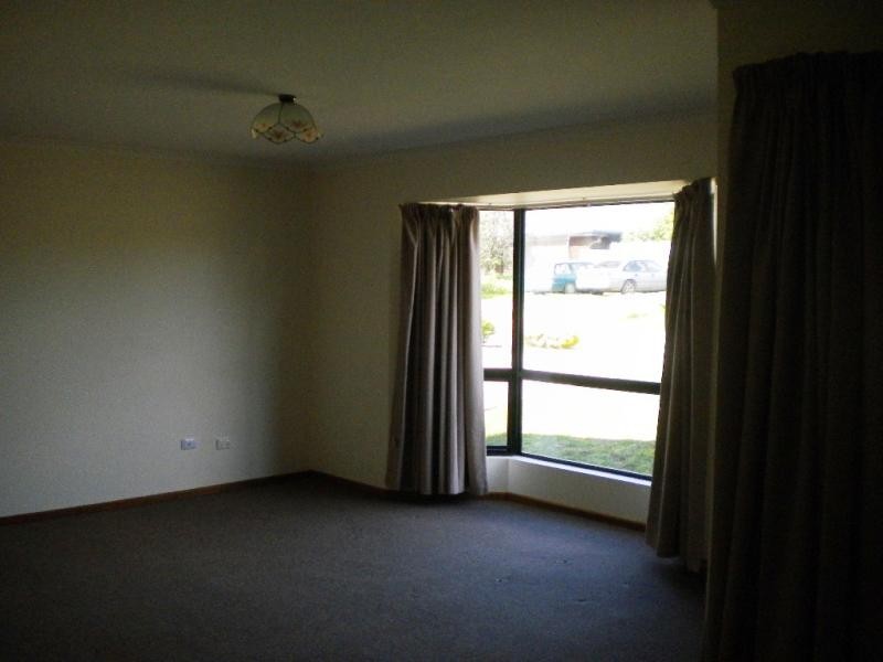 3 Shropshire Cl, Old Reynella SA 5161