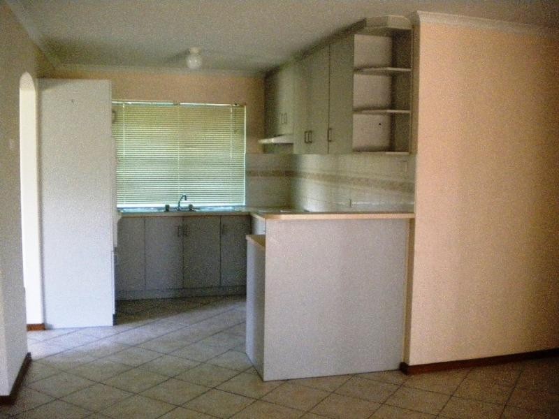 3 Shropshire Cl, Old Reynella SA 5161