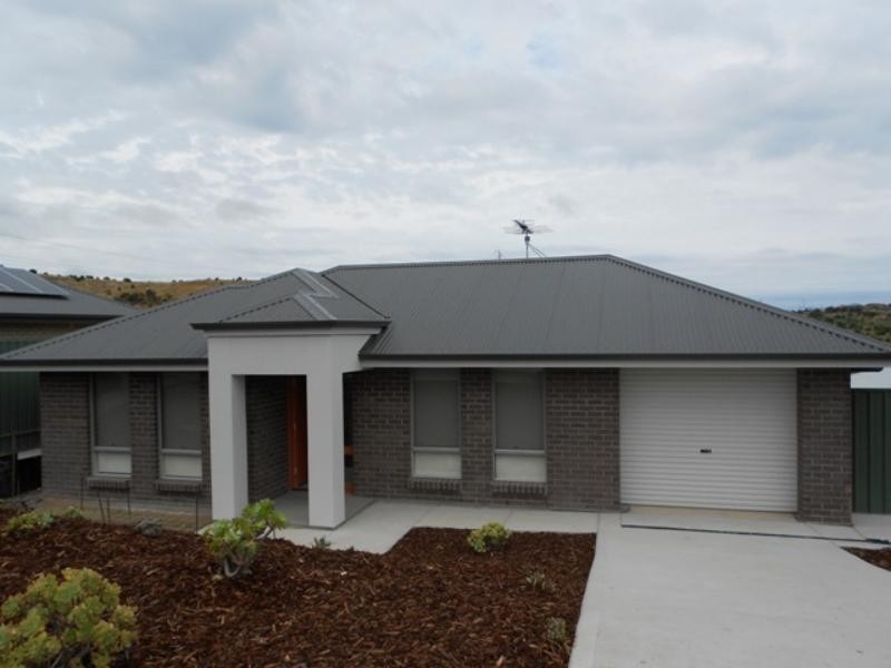 32 Thomas  Way, Hallett Cove SA 5158