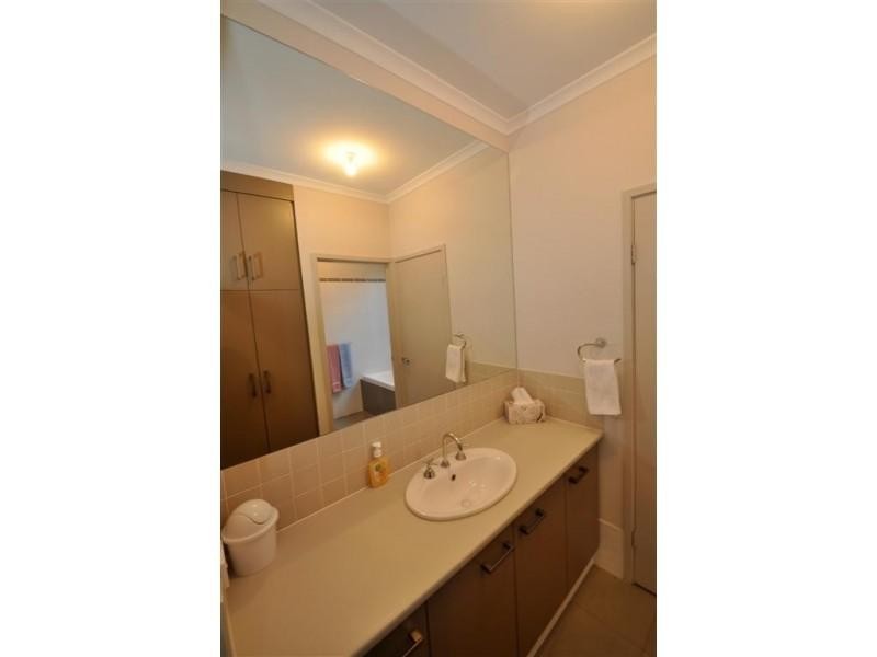 5 Edithburgh Ave, Seaford Rise SA 5169