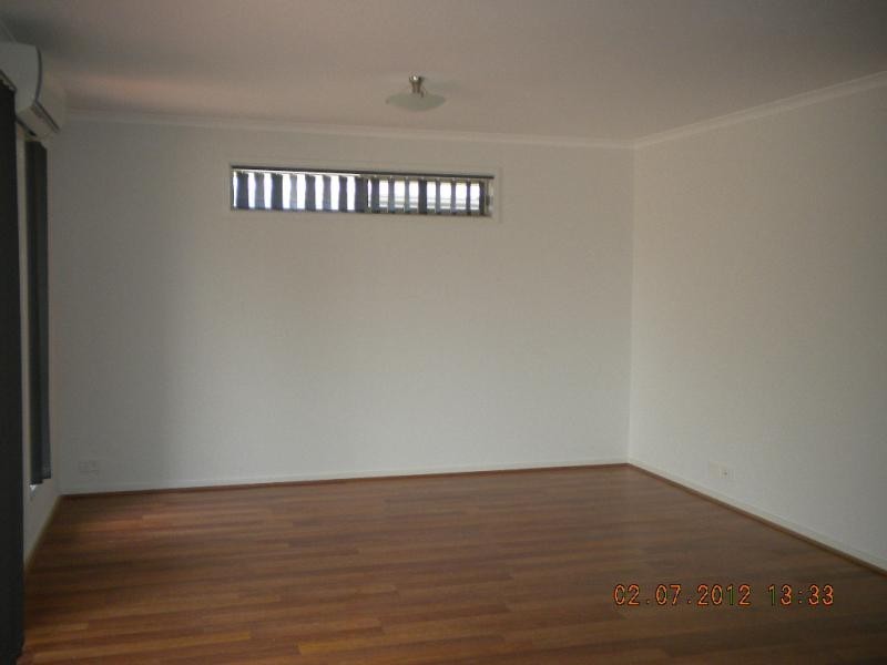 34 Atkinson  Cres, Aldinga Beach SA 5173