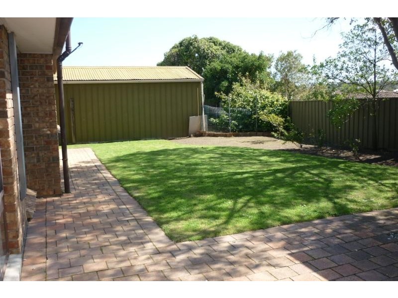 96 Lander Rd, Trott Park SA 5158