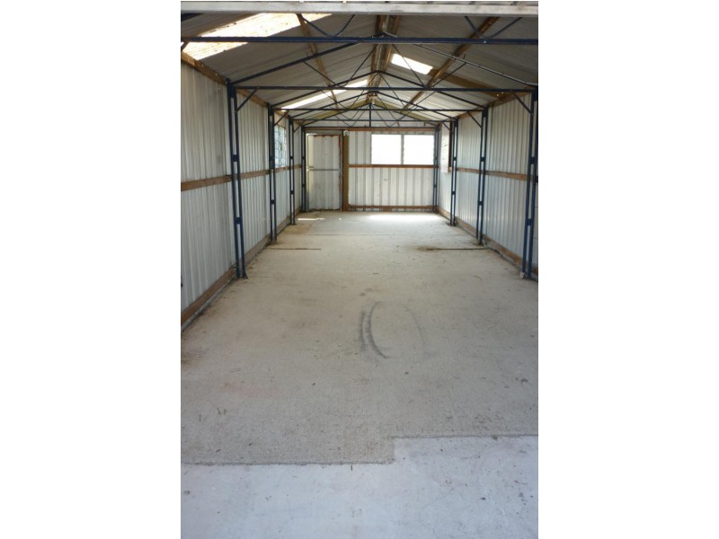 96 Lander Rd, Trott Park SA 5158