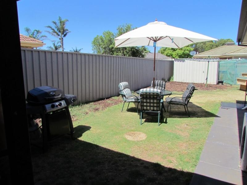 40 Driftwood Cres, Seaford Rise SA 5169