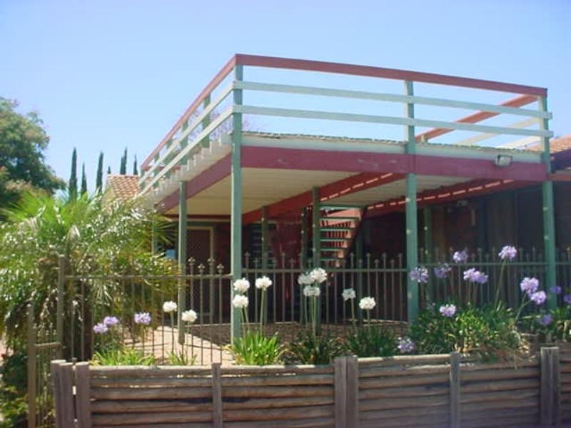 10 Serica St, Hallett Cove SA 5158