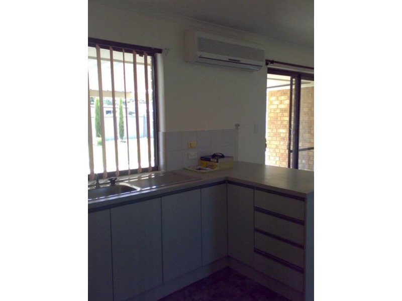 9 Dylan Ct, Woodcroft SA 5162