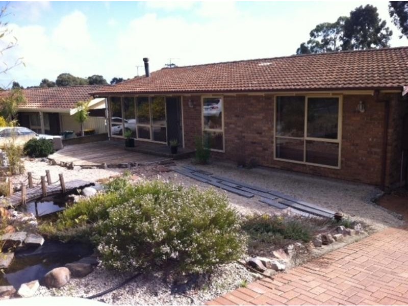 21 Glenloth Dr, Happy Valley SA 5159