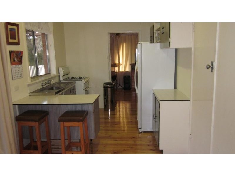 5 First  St, Hallett Cove SA 5158