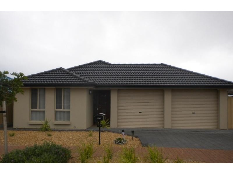 17 Flagpole Rd, Seaford Meadows SA 5169