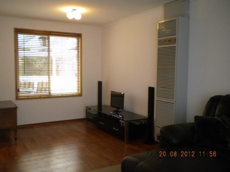 15 Gamay Dr, Old Reynella SA 5161