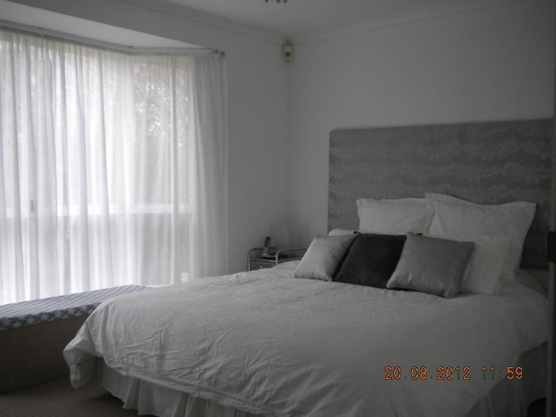 15 Gamay Dr, Old Reynella SA 5161