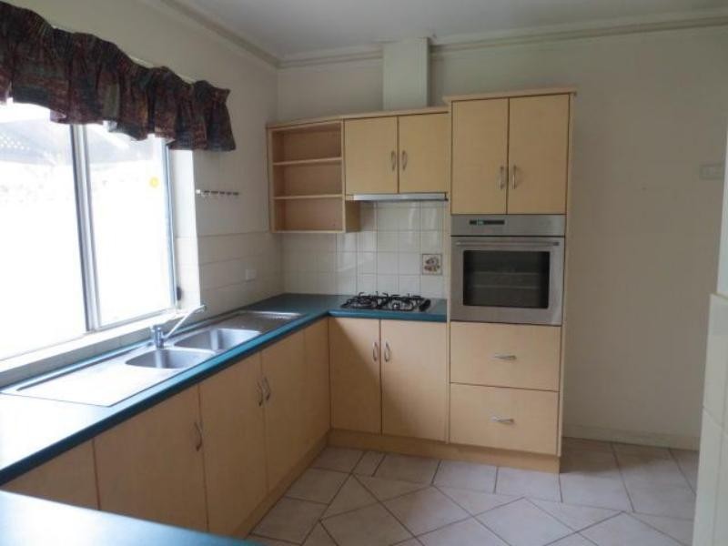 19 Hansen  Cct, Renown Park SA 5008