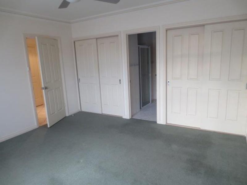 19 Hansen  Cct, Renown Park SA 5008