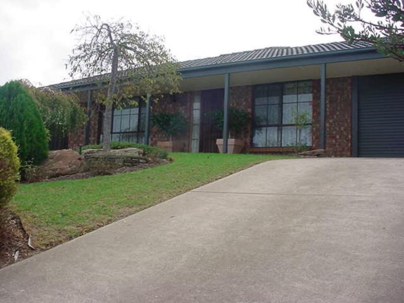 3 Rodeo Ct, Hallett Cove SA 5158