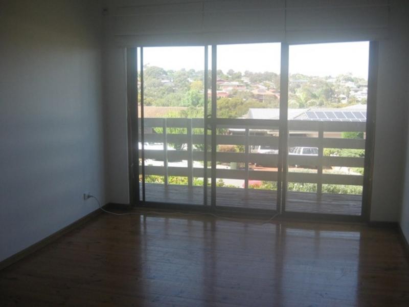 7 Falcon  Ct, Hallett Cove SA 5158