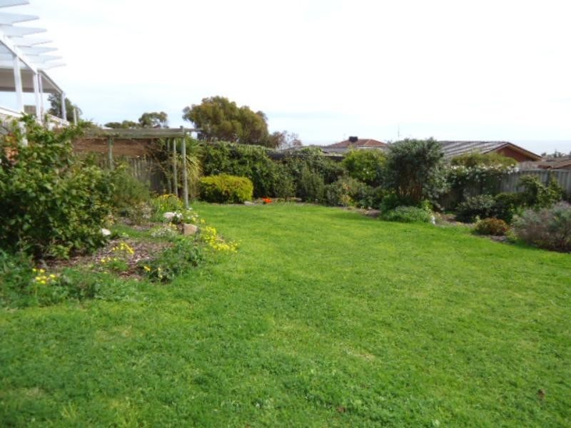 21 Cherub St, Hallett Cove SA 5158