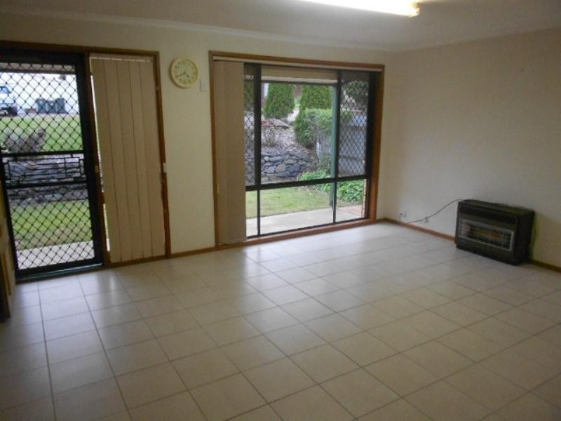5 Dridan Cres, Trott Park SA 5158