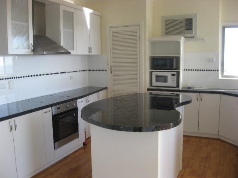 12 High St, Seacliff Park SA 5049