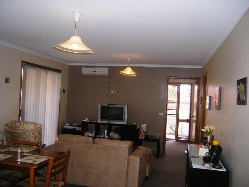 27/17 Zwerner Dr, Hallett Cove SA 5158