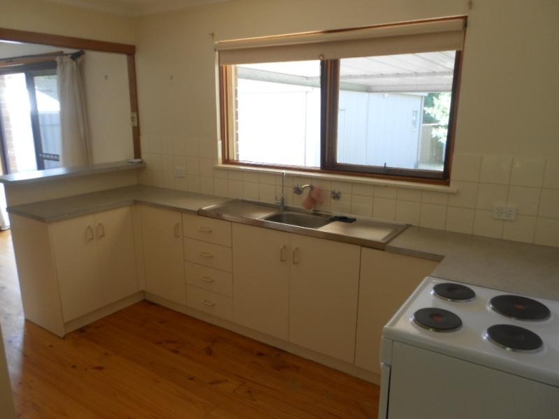 31 Greenwillow Cres, Happy Valley SA 5159