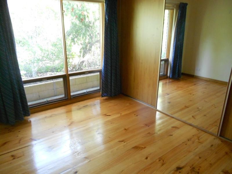 31 Greenwillow Cres, Happy Valley SA 5159