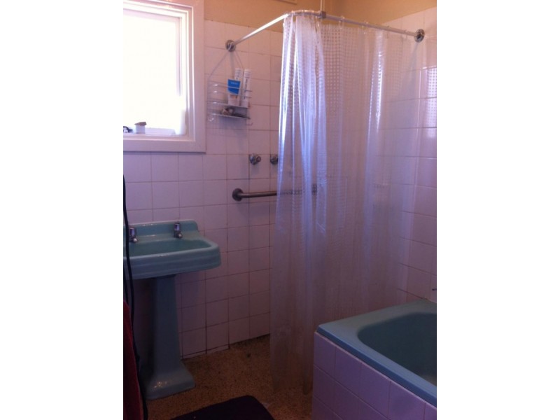 14 Pike St, Christies Beach SA 5165