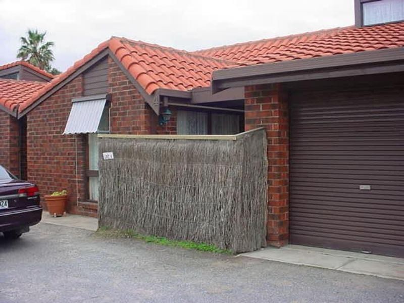 4/9 Gurrs Rd, Brighton SA 5048