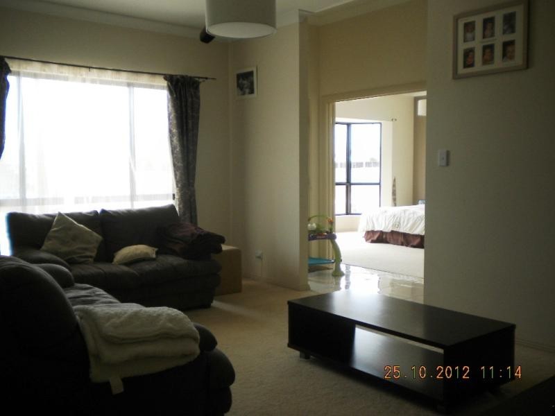 4 Meadowbank  Way, Aldinga Beach SA 5173