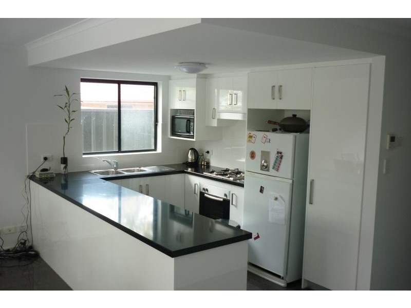 68 Kentwood  Rd, Morphett Vale SA 5162