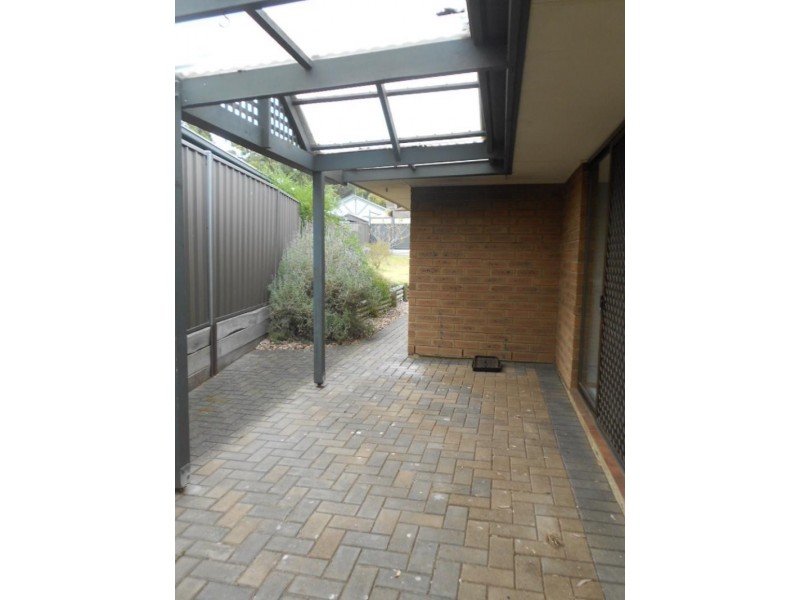 5 Cleveland  Ct, Woodcroft SA 5162