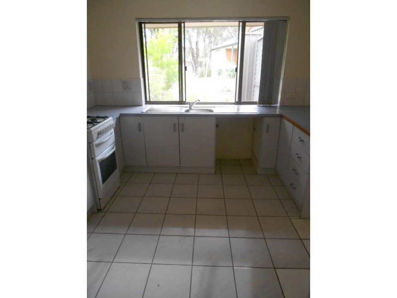 5 Cleveland  Ct, Woodcroft SA 5162