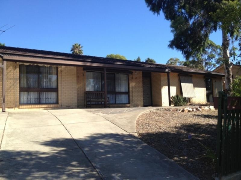 12 Booth St, Happy Valley SA 5159